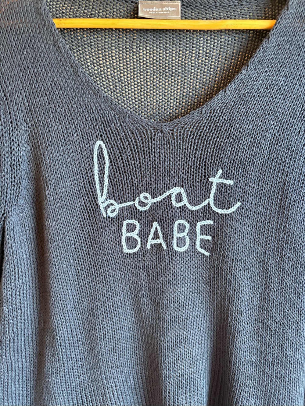 Wooden Ships “Boat Babe” Navy Lightweight Knit Sweater Women’s Beach Coastal - Picture 4 of 5